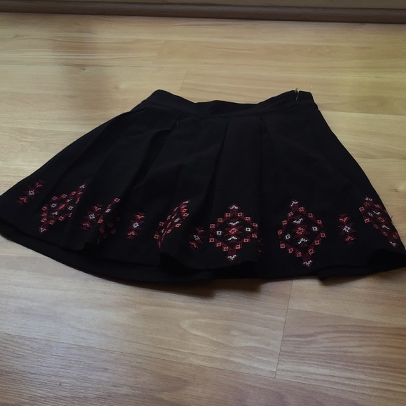 Forever 21 skirt - Picture 1 of 3